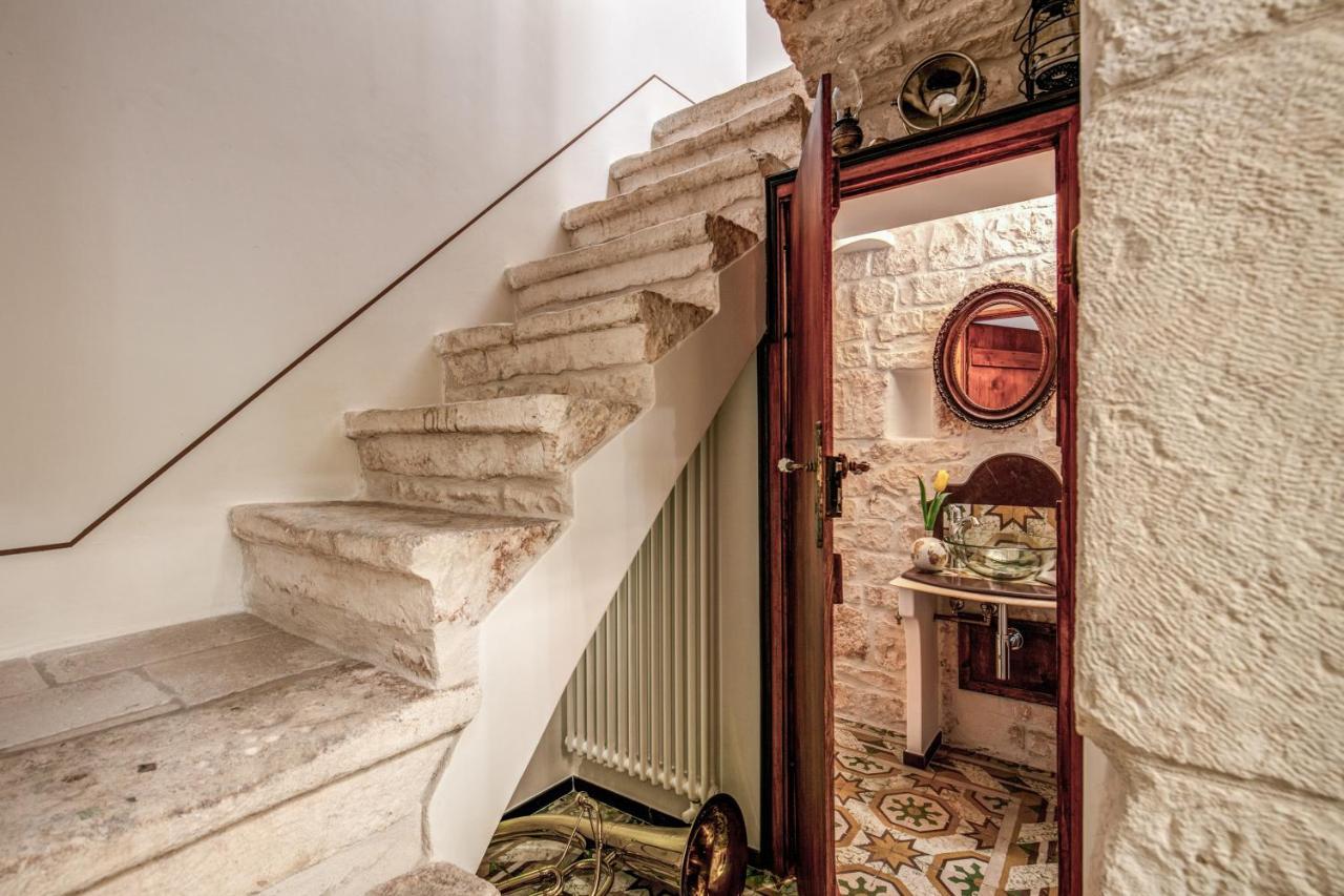 Bed and Breakfast Palazzo Stunis - Dimora Di Charme Остуни Экстерьер фото