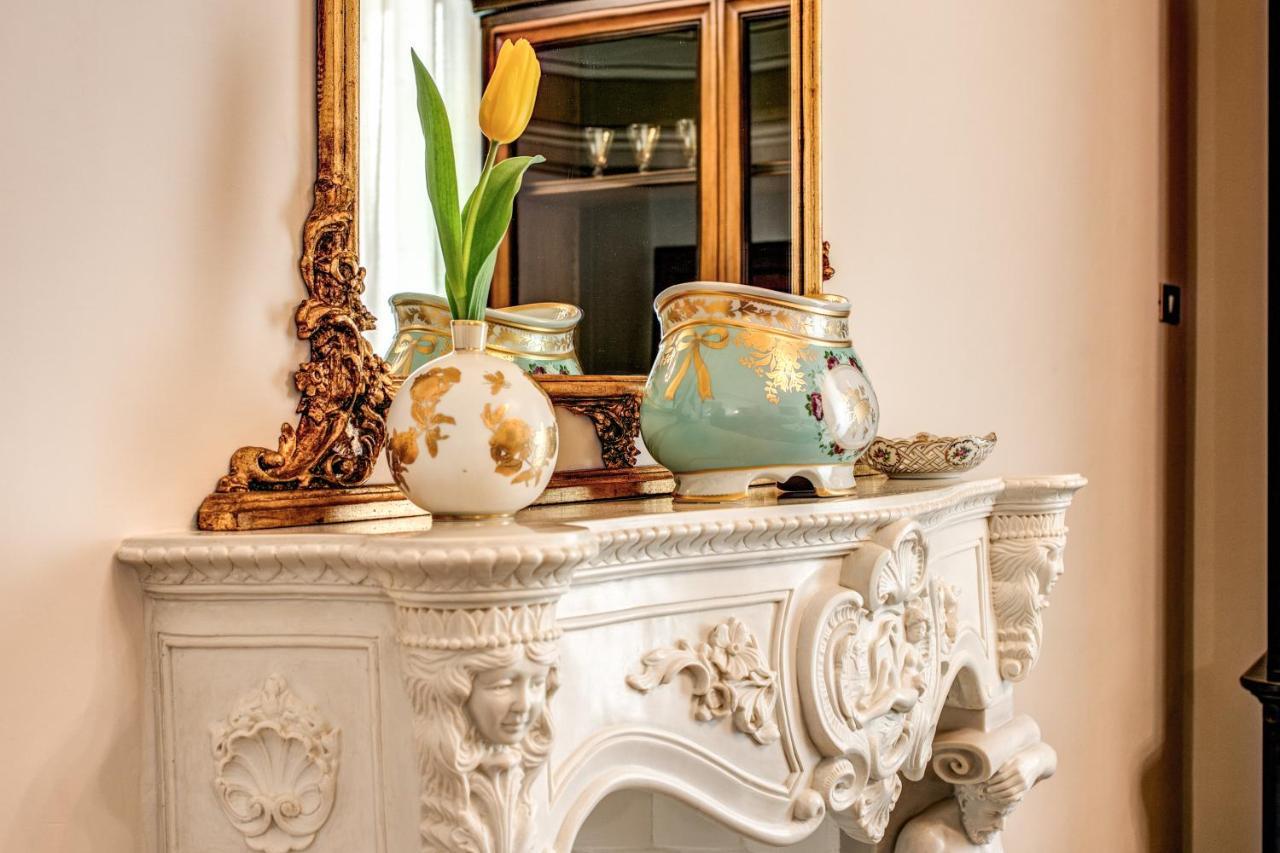 Bed and Breakfast Palazzo Stunis - Dimora Di Charme Остуни Экстерьер фото